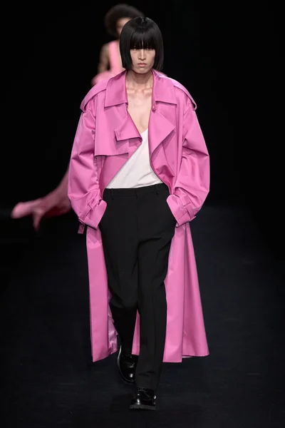 Look 20